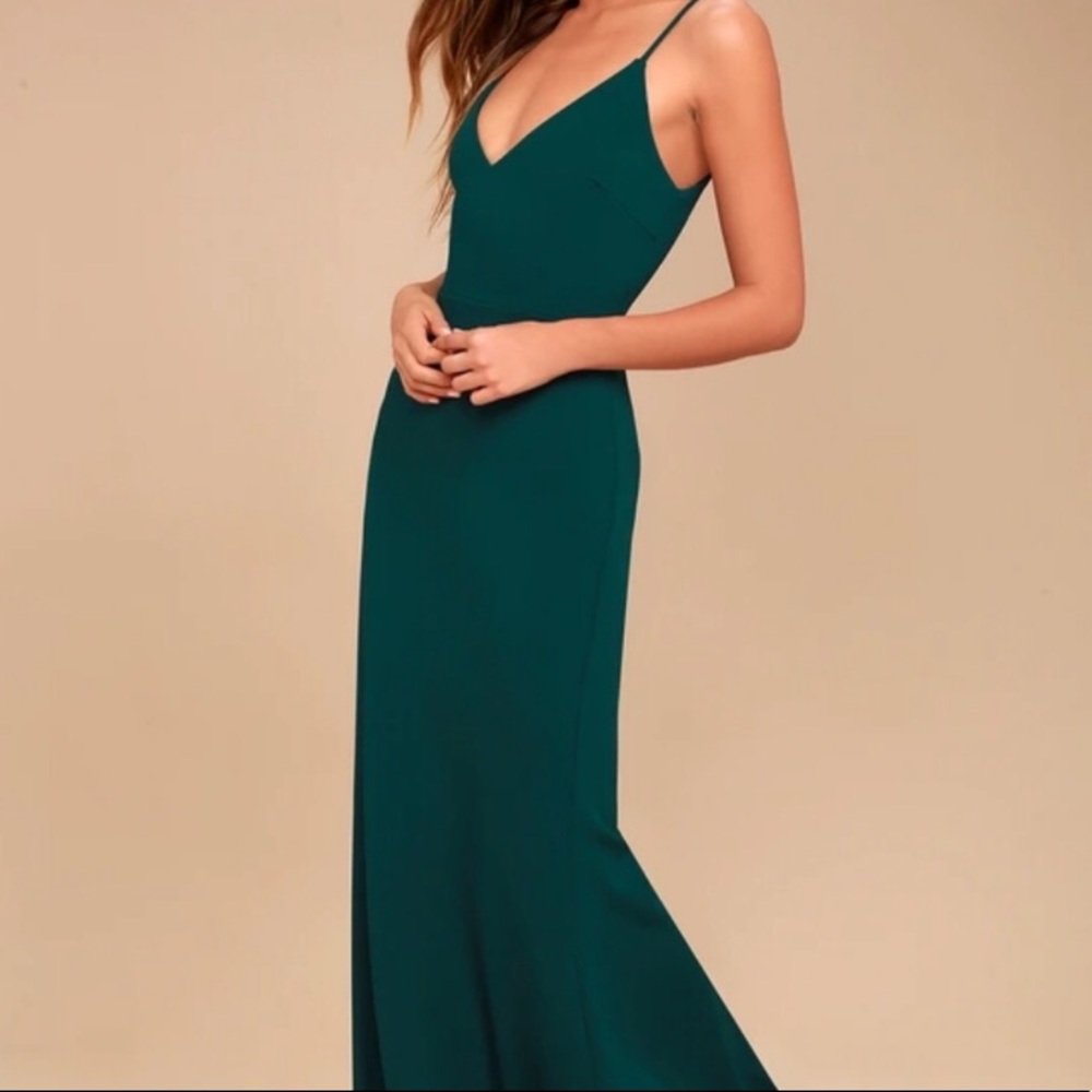 BNWT Lulus Infinite Glory Maxi dress!!